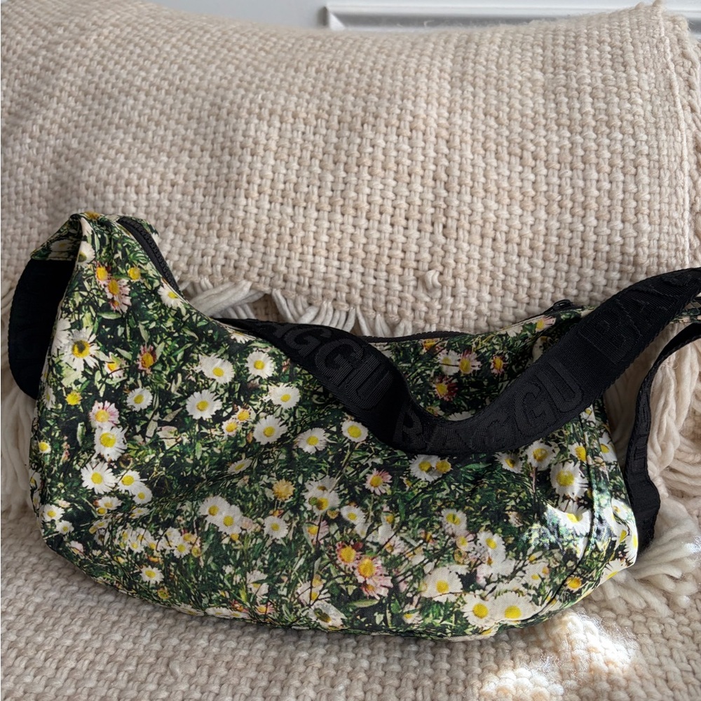 Baggu limited edition medium crecent Daisy